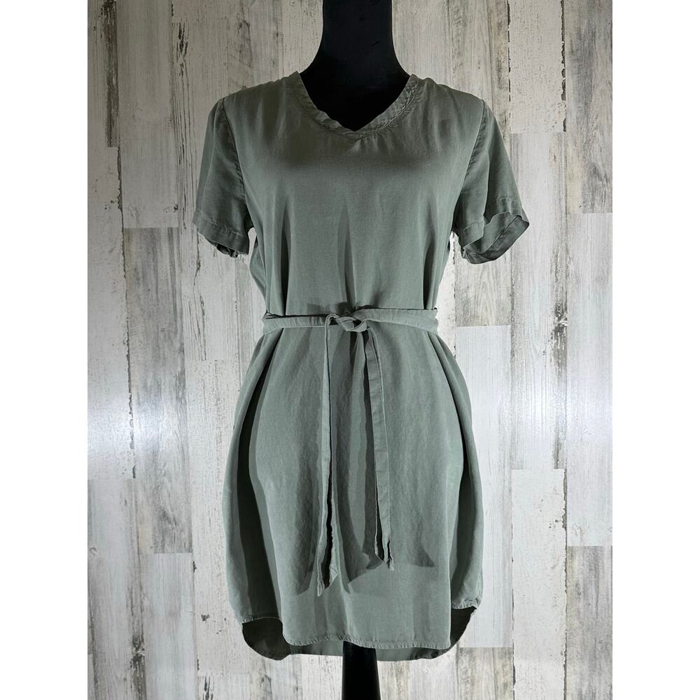 Cloth & Stone Anthropologie Dress Size‎ Small Moss Green Smocked Tie Waist